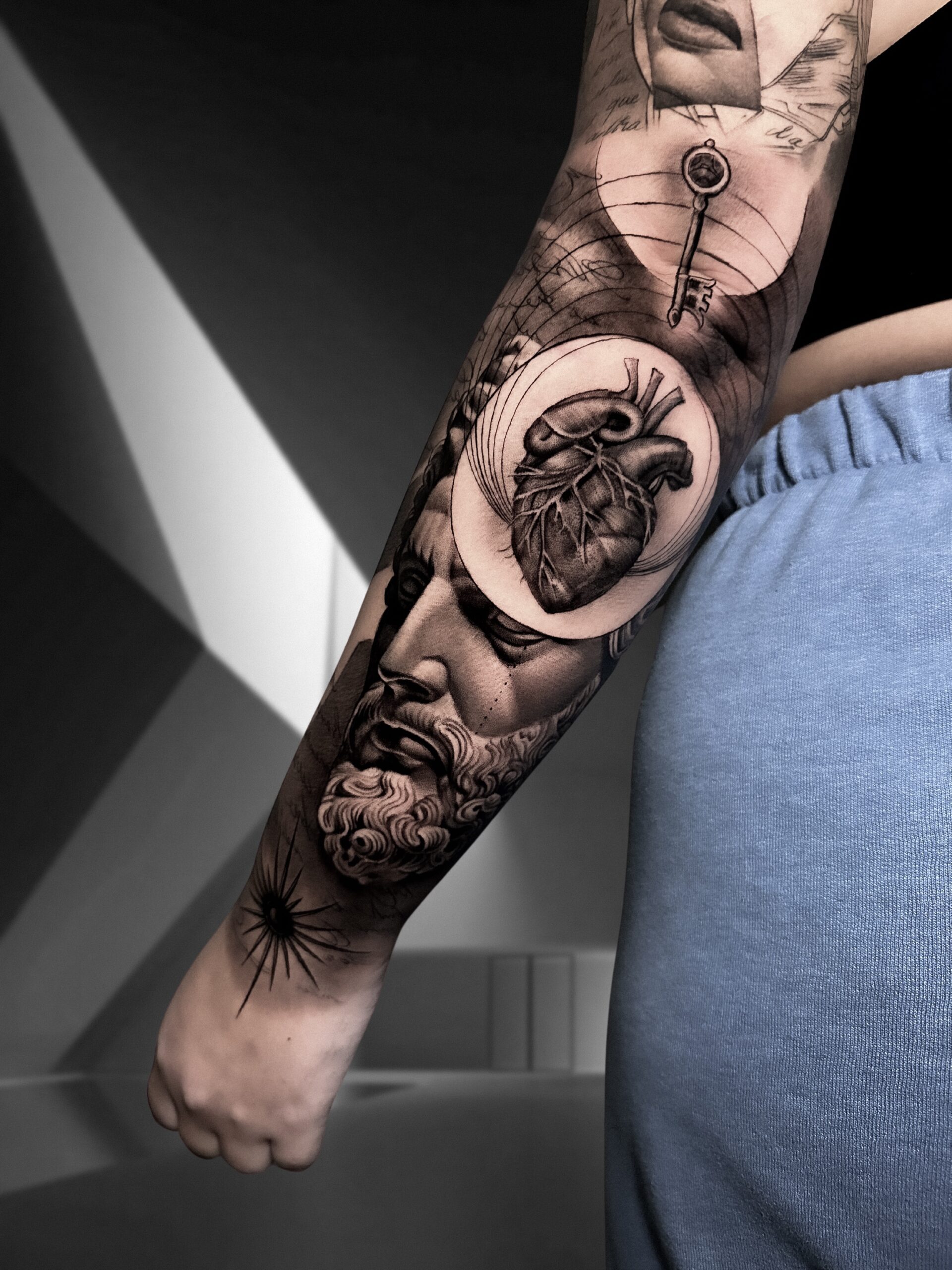 ITHĀRA Tattoo — estudio, artistas y tatuajes